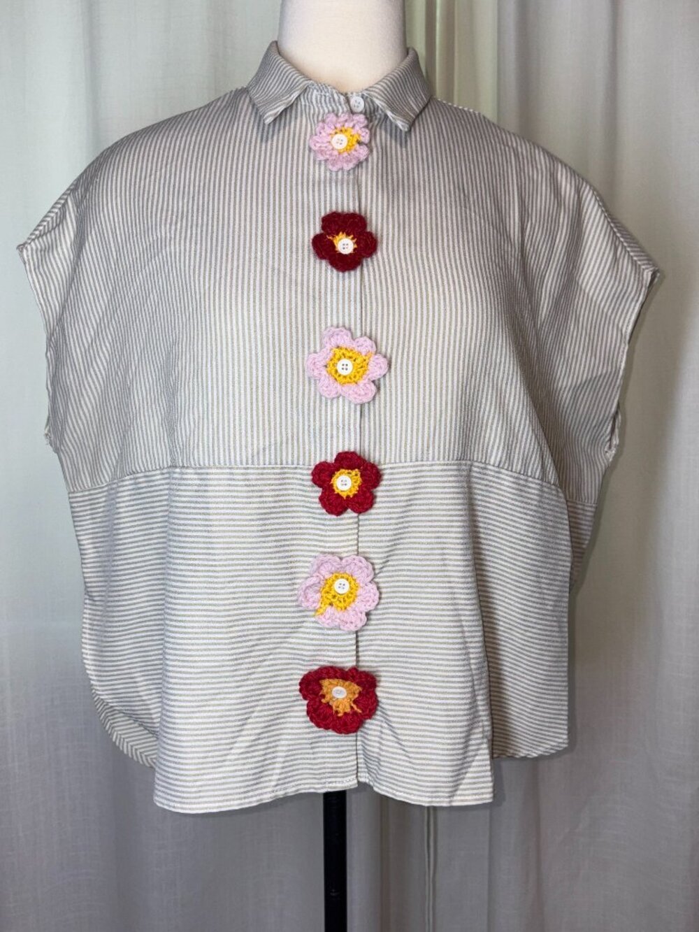 Crochet Flower Button-up Blouse - Armpit Seam Ripped - Discontinued Brand